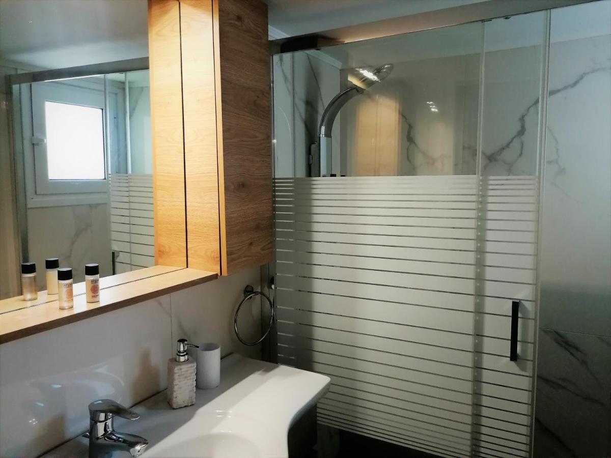 Athenian Elegant Apt Near Acropolis Apartamento Exterior foto